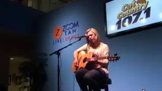 Morgan Frazier sings her first single 