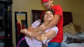 Extremely Drunk Girlfriend Prank On Boyfriend!!!