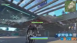 Quick scope No aim assist  in Playground