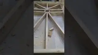 Разуклонка в душе каркасной бани.