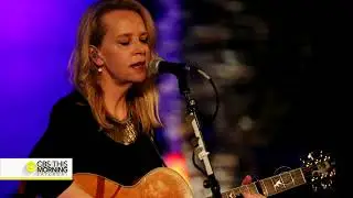 Mary Chapin Carpenter - Something Tamed Something Wild (TV Promo 07.23.2016)