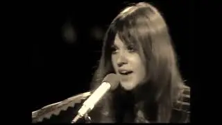 Melanie  -  Nice pair