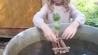 как мы делали игрушечный плот и флейту пана