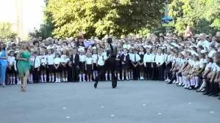 Эротический танец для школьников.