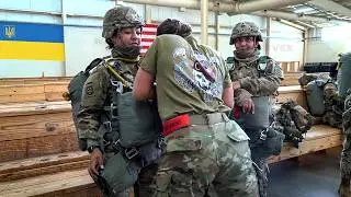 Ukrainian troops join female paratroopers from the C-17 Globemaster III