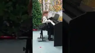 Цирковые лошадки и Задиристые буги. Концерт в детском саду Соловушки. Тае 7,5 лет