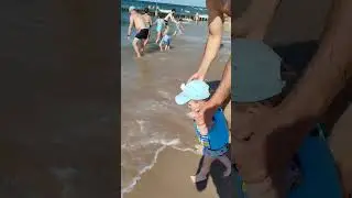 Первая встреча Тимки с Балтийским морем: такие эмоции не передать словами!