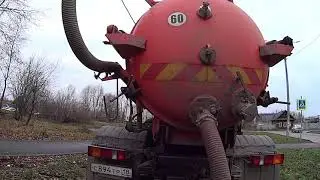 A sewage truck definitely can't do that! Does a sludge vacuum truck suck or pump!?
