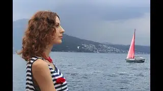 У моря, у синего моря...
