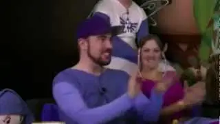 Fraser Does an Interpretive Dance