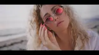 AYRI - La La La (Luv U) [Official Music Video]