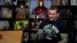 Niko from Kustom Tattoo in Paris test out the Sting