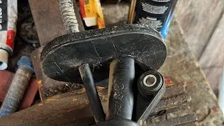 How to remove the clutch actuator from the prism #actuator #clutch #prism #review #car #workshop