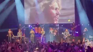 BEST OF THE BEE GEES TRIBUTE SHOW SATURDAY NIGHT FEVER ROCKS the STAR GOLD COAST//#beegeescover