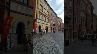 Небольшое путешествие в Варшаву . Хоть было и +35 но нам было весело .
