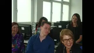 Foto concorso con La Prof Annabella Trisolini alla Scuola Liside