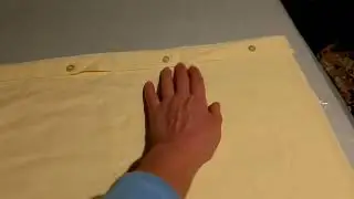 Шью наволочки из пододеяльника купленного в секондхенд.