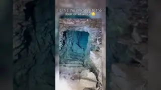 Atlantis door found underwater 😳