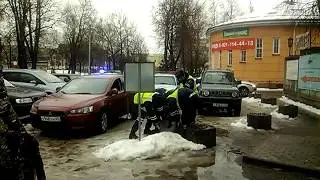 ПЬЯНЫЙ,БЫВШИЙ СОТРУДНИК МВД УСТРОИЛ ПОГОНЮ В ПСКОВЕ 13.03.2018г.