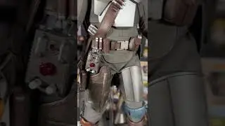 The Mandalorian and Grogu Hot Toys 1/4 Scale Deluxe 