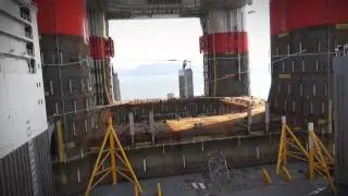Dockwise Vanguard loading JSM Feb 2013