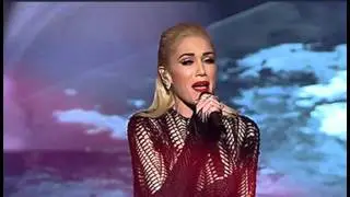 Gwen Stefani amazing Performance 'Used To Love You’ @ American Music Awards - AMA