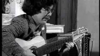 Sylvius Leopold Weiss, Courante - Mark Anthony McGrath, 13-stringed guitar