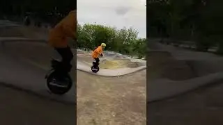 Памп трек на моноколесе