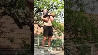 Особенности дыхания при гоблет приседаниях / фронтальные приседания с гирями #motivation