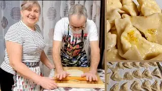 Налепили вареников ..и поговорили ни о чём, и обо всём.
