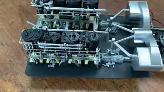 Titanic 1/200 model kit engines