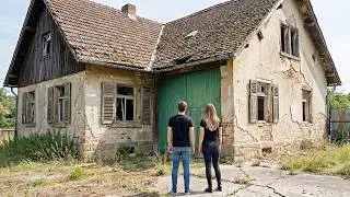 Family Renovates 100-Year-Old House, Turns It Into a Dream Home | Start to Finish 