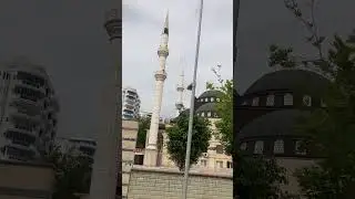 Центральный вход в главную мечеть Махмутлара