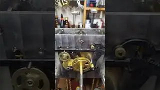 работа механизма напольных часов ОЧЗ