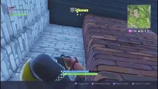 How To Twerk in Fortnite *HORNY* (try not cum challenge)