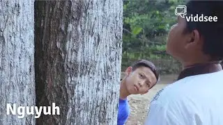 Nguyuh - Pipis Sembarangan di Pohon Keramat!! // Viddsee Picks