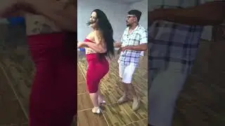 DANÇANDO 💃 COM MEU AMIGO LEO