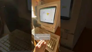 SkiFree for Windows 3.1 on an IBM PS/1 PC from 1992 