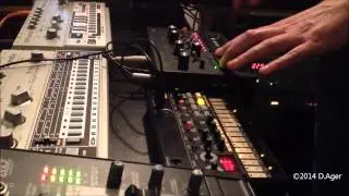 Roland TR-606 and TB-303 VS Korg Monotribe and Volca Beats