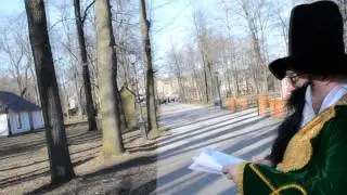 Предлагать флаеры надо в костюмах. Техники продажи психологических услуг