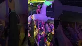 Have you ever crowd-surfed on a unicorn float ?! 💜🦄💜 #FutureJoy #ImHereToStay #crowdsurfing