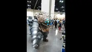 BIG DADDY invades MegaCon Orlando 2018! (Bioshock Cosplay)