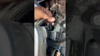 Reparación de chicote selector de un versa o March #mecanica #autos #taller