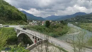 by by Montenegro, via Dinarica