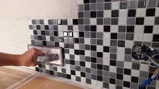 Ошхона фартукига мозаика ёпиштириш йули.