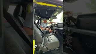 Driving Topless is Super Easy!