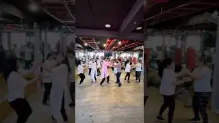 Rang Leke Khelte Gulal Leke Khelte 