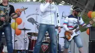 на дне стакана