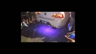 VW COMES OUT OF NOWHERE OUTSIDE OF GUMBALL 3000, STARTED TO FLEX ITS EXHAUST BY SPITTING OUT FLAMES