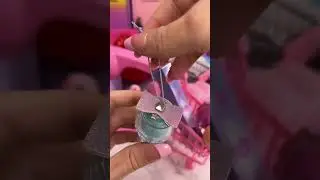 Lip balm and lipgloss shopping cart # 